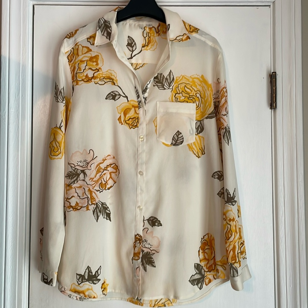 Frenchi Yellow Floral Button Down Blouse Small